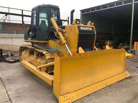 哈爾濱推土機 哈爾濱壓路機 哈爾濱立通工程設(shè)備 哈爾濱立通工程設(shè)備租賃